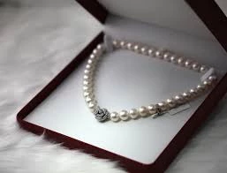 Pronetspace Product Image - Des bijoux variés en Or et en Diamants 