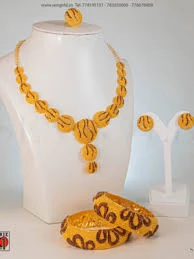 Pronetspace Product Image - Des bijoux variés en Or et en Diamants 