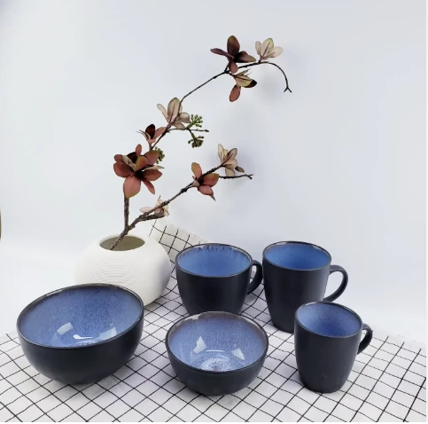 Pronetspace Product Image - Service de vaisselle vintage 
