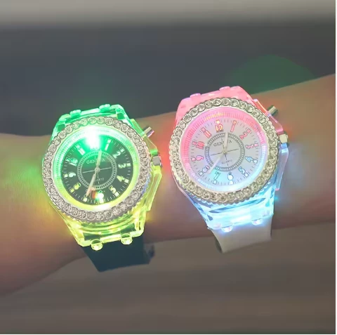 Pronetspace Product Image - Montre à Quartz
