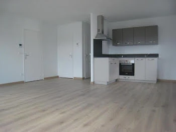 Pronetspace Product Image - Appartement S+2 A louer 