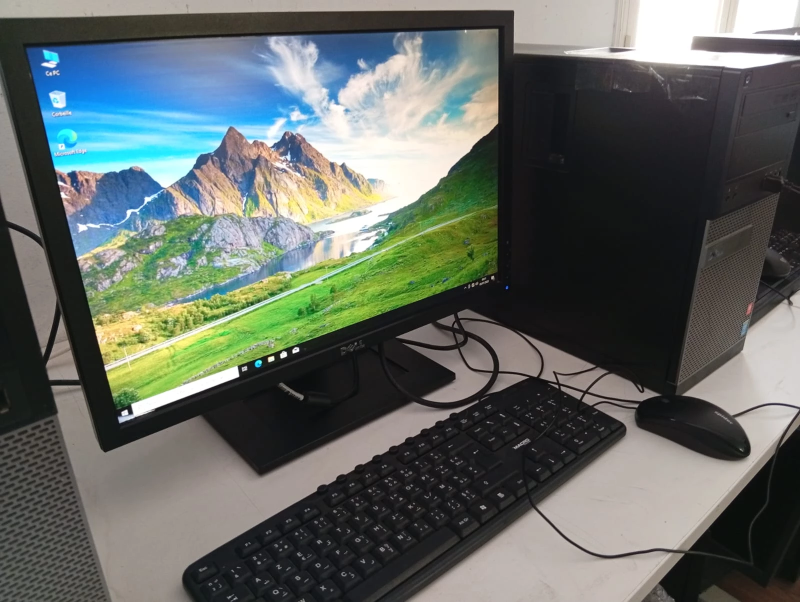 Pronetspace Product Image - PC COMPLET I5/ 4éme de la Marque DELL OPTIPLEX + écran DELL 22 pousse