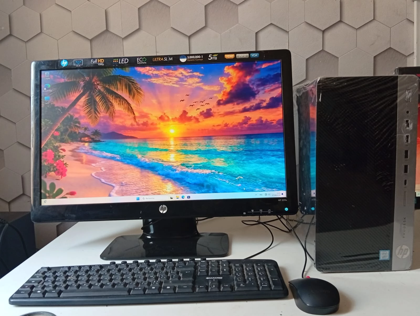 Pronetspace Product Image - PC COMPLET HP PRODESK i3-7éme + écran 20 pousse