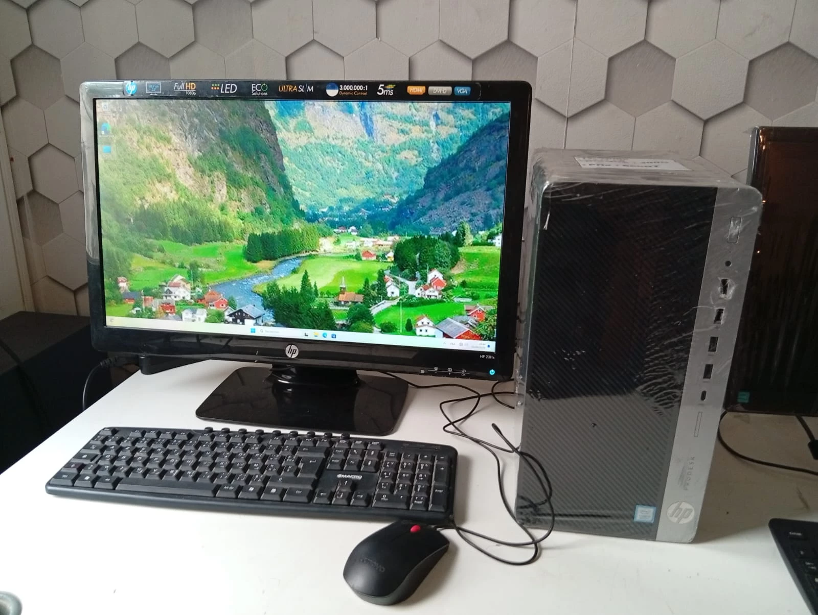 Pronetspace Product Image - PC COMPLET HP PRODESK i3-6éme + écran 20 pousse 