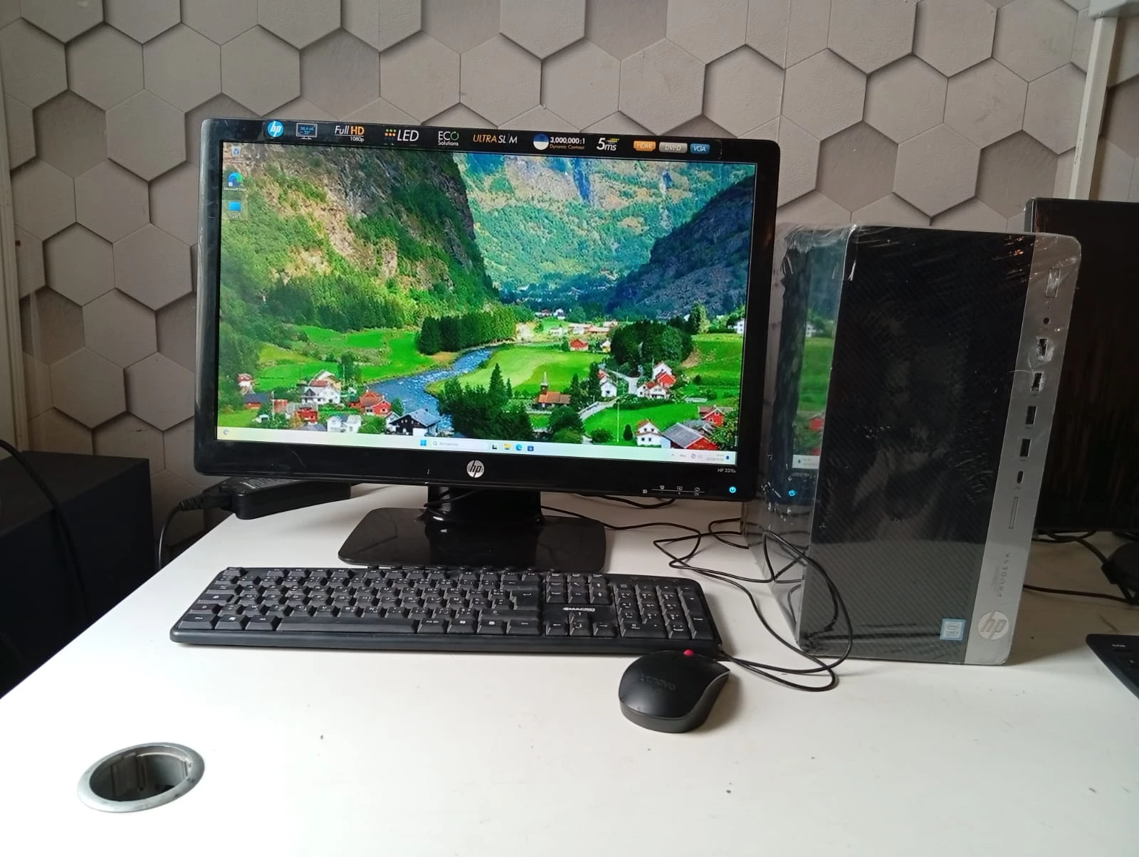 Pronetspace Product Image - PC COMPLET HP PRODESK i3-6éme + écran 20 pousse 