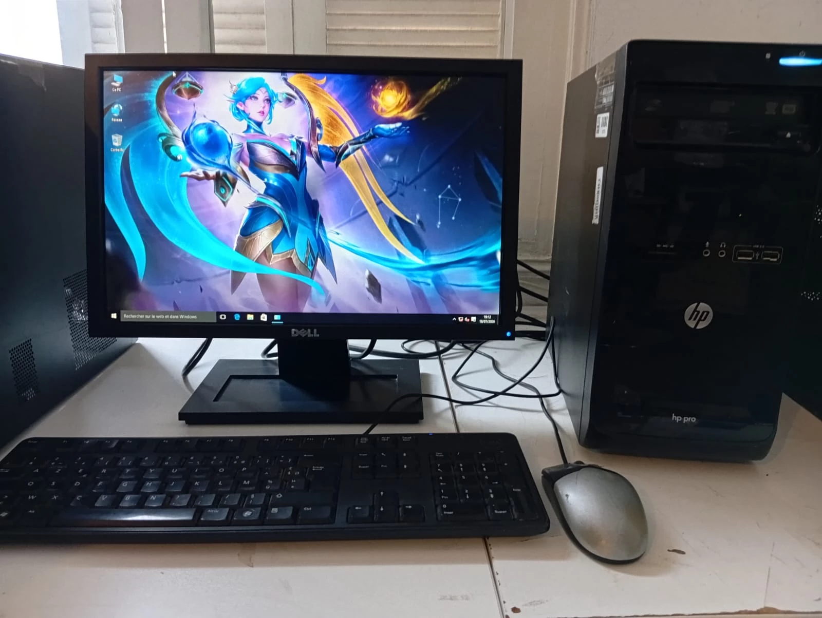 Pronetspace Product Image - SUPER AFFAIRE - PC DE BUREAU COMPLET HP (Intel Core i5-2eme)/ 4 GO 